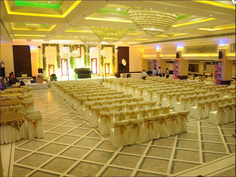 מלון קאנפור Vijay Intercontinental מראה חיצוני תמונה