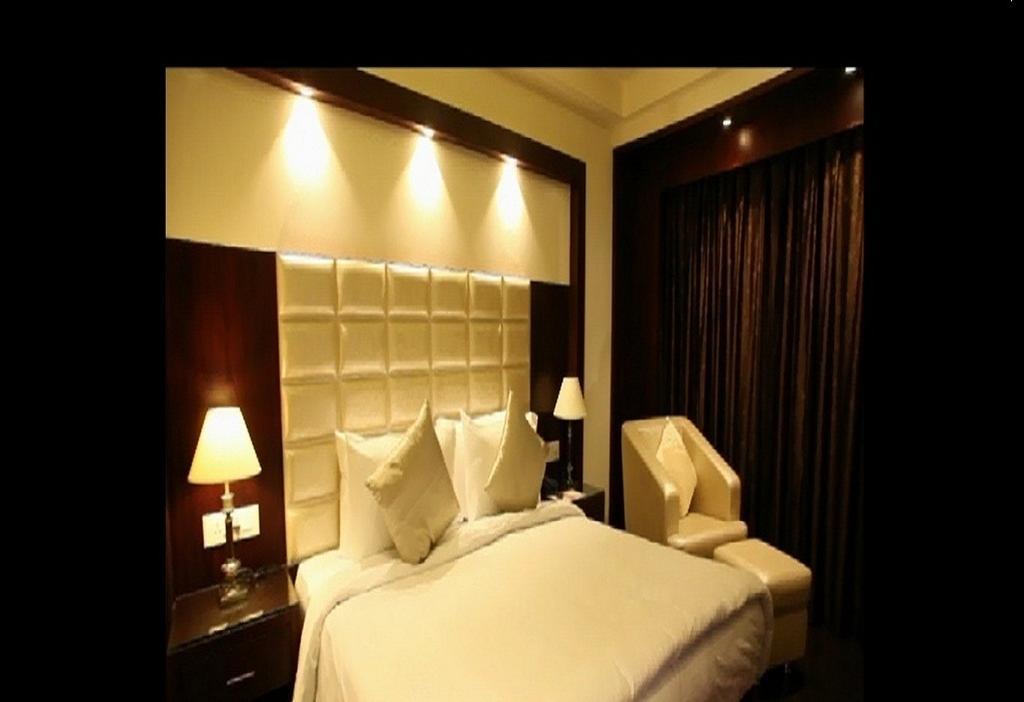 מלון קאנפור Vijay Intercontinental מראה חיצוני תמונה